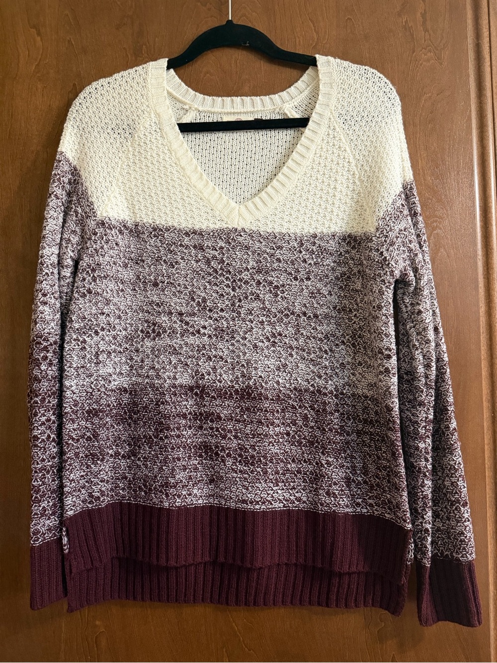 Tri colored light weight sweater